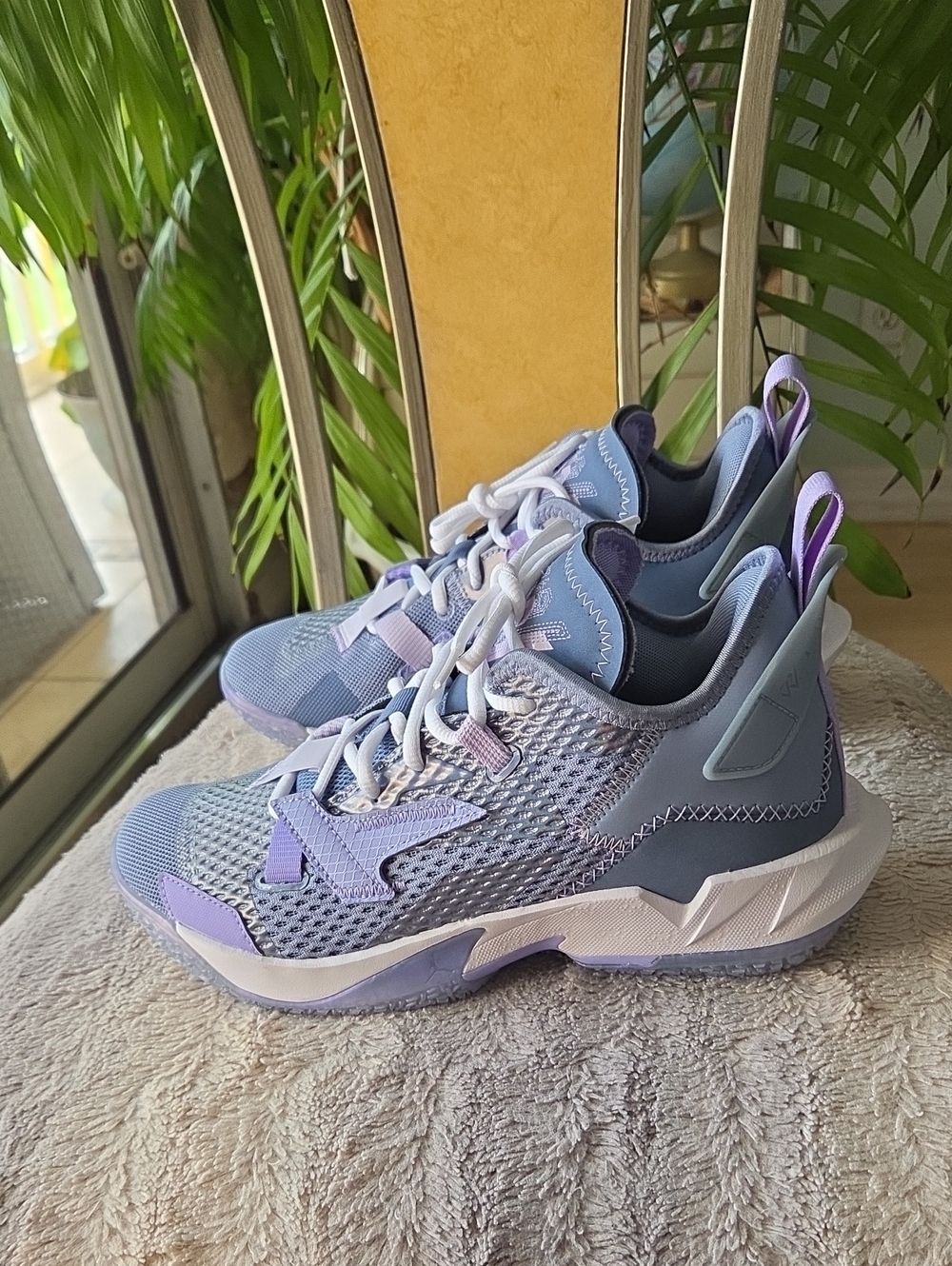 Jordan Lightweight Lavender Athletic Sneakers ❤️